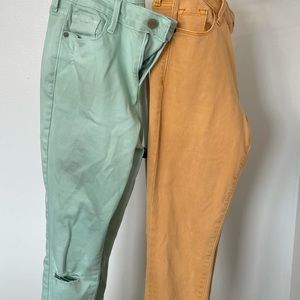 2 pairs of old navy color jeans